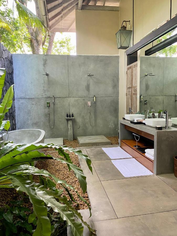 Haritha Villas & Spa ヒッカドゥワ エクステリア 写真